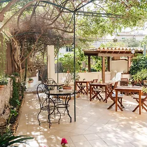 https://casa-bougainvillea.allmallorcahotels.com